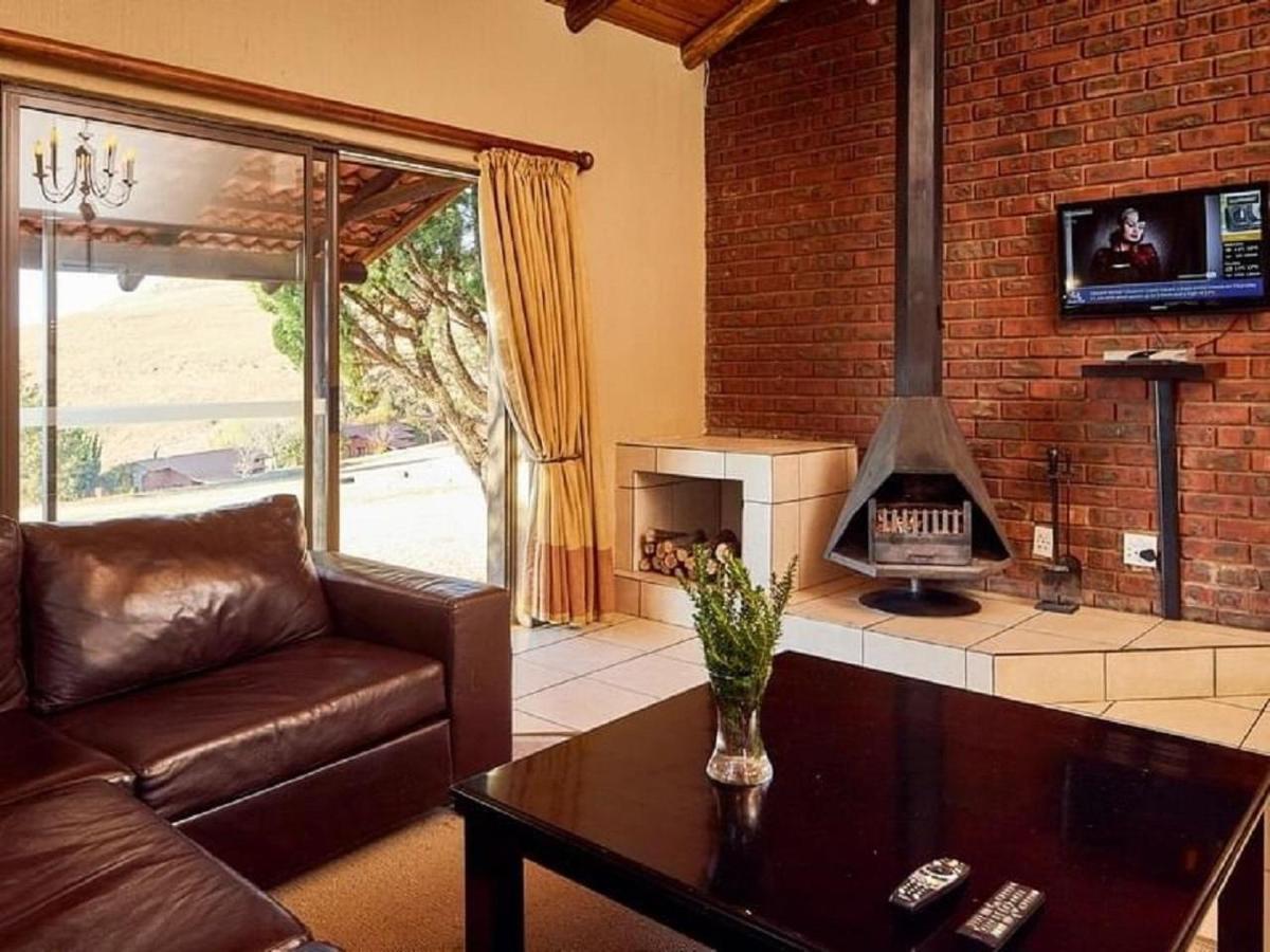 Leisure Time Rentals - Qwantani Resort Harrismith Kültér fotó